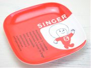 SINGER�ځ[�� �v���X�`�b�N�g���C