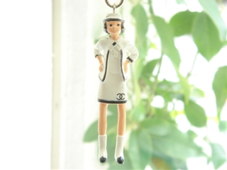 CHANEL�L�[�z���_�[