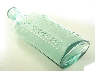 �A���e�B�[�N�{�g��POISONOUS