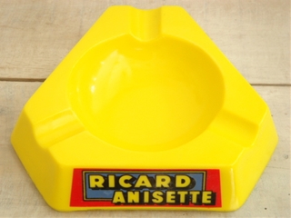 RICARD�r���e�[�W�D�M