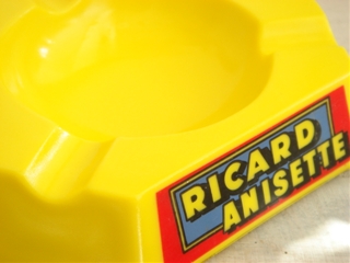 RICARD�r���e�[�W�D�M