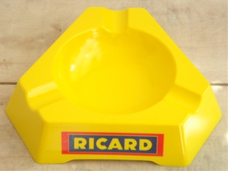 RICARD�r���e�[�W�D�M